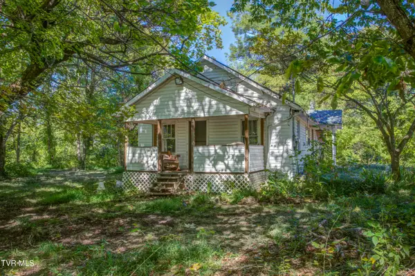 205 Valley Pike Road, Bristol, TN 37620