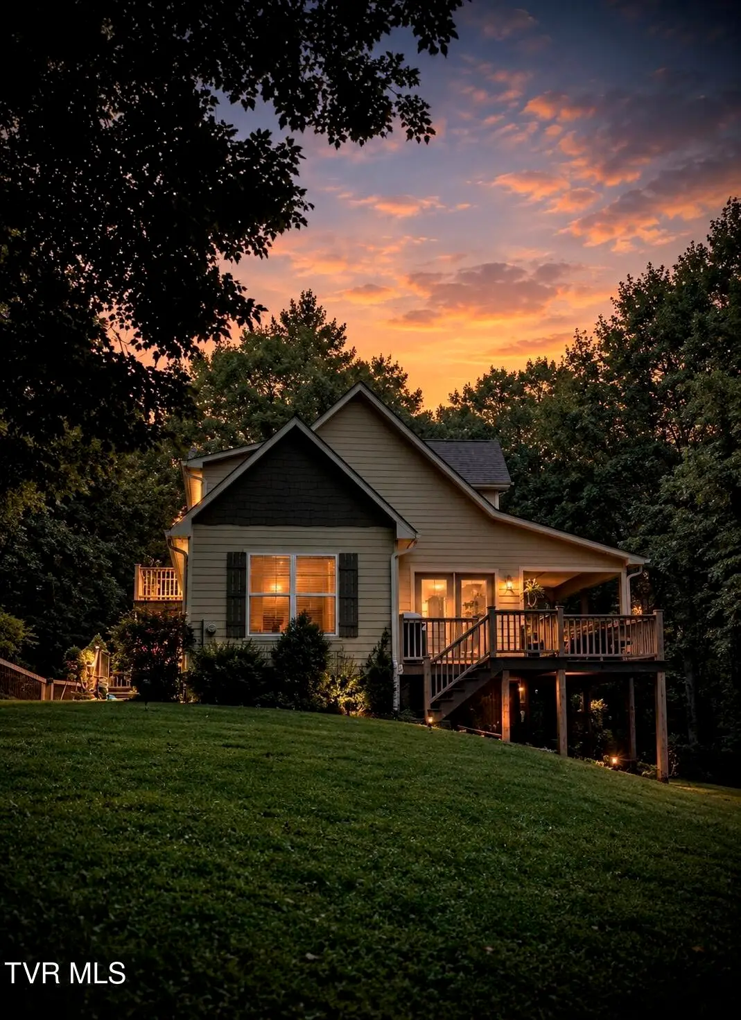 10444 South Highway 421, Trade, TN 37691 - #1
