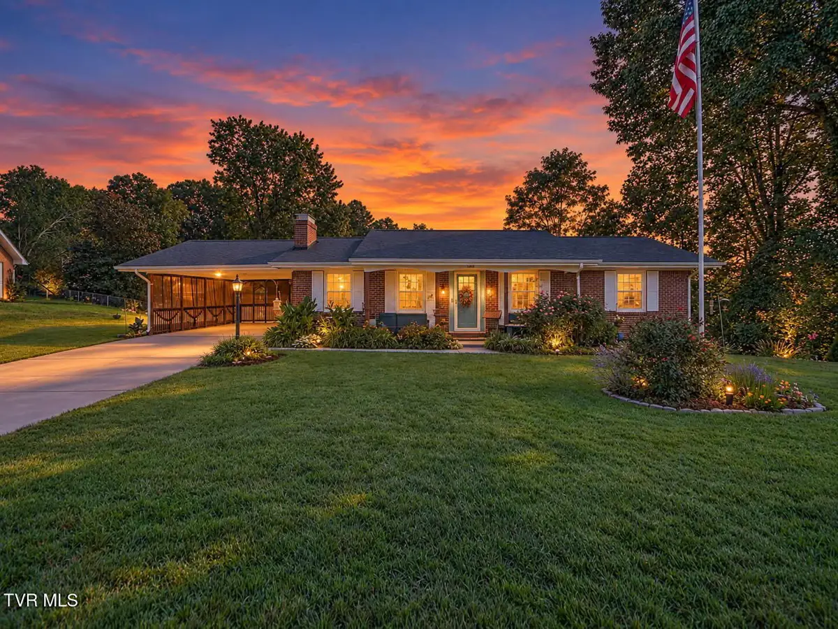 7365 White Pine Circle, Bristol, VA 24202 - #1