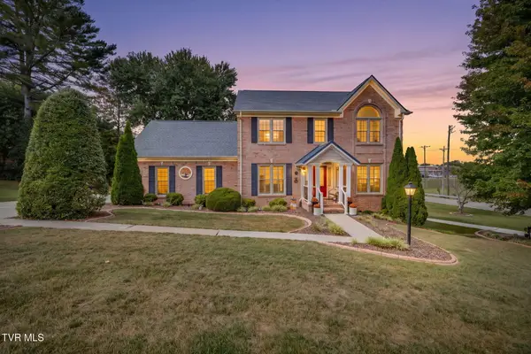 100 Colonial Court, Kingsport, TN 37663