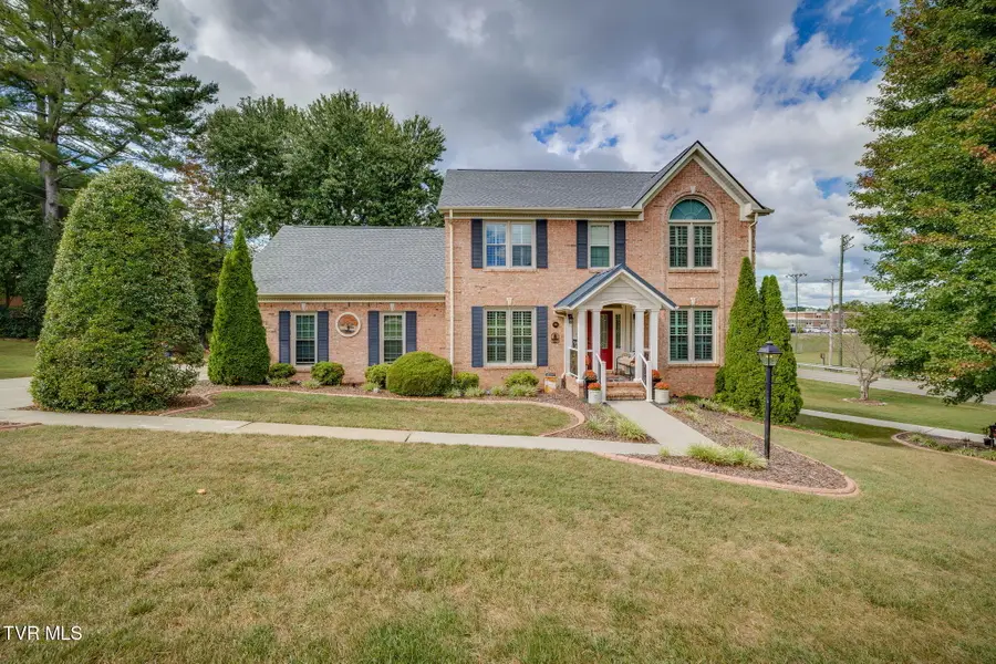 100 Colonial Court, Kingsport, TN 37663 - #2
