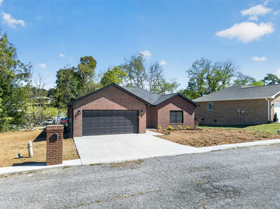 142 Patriot Crossing, Greeneville, TN 37745 - #2
