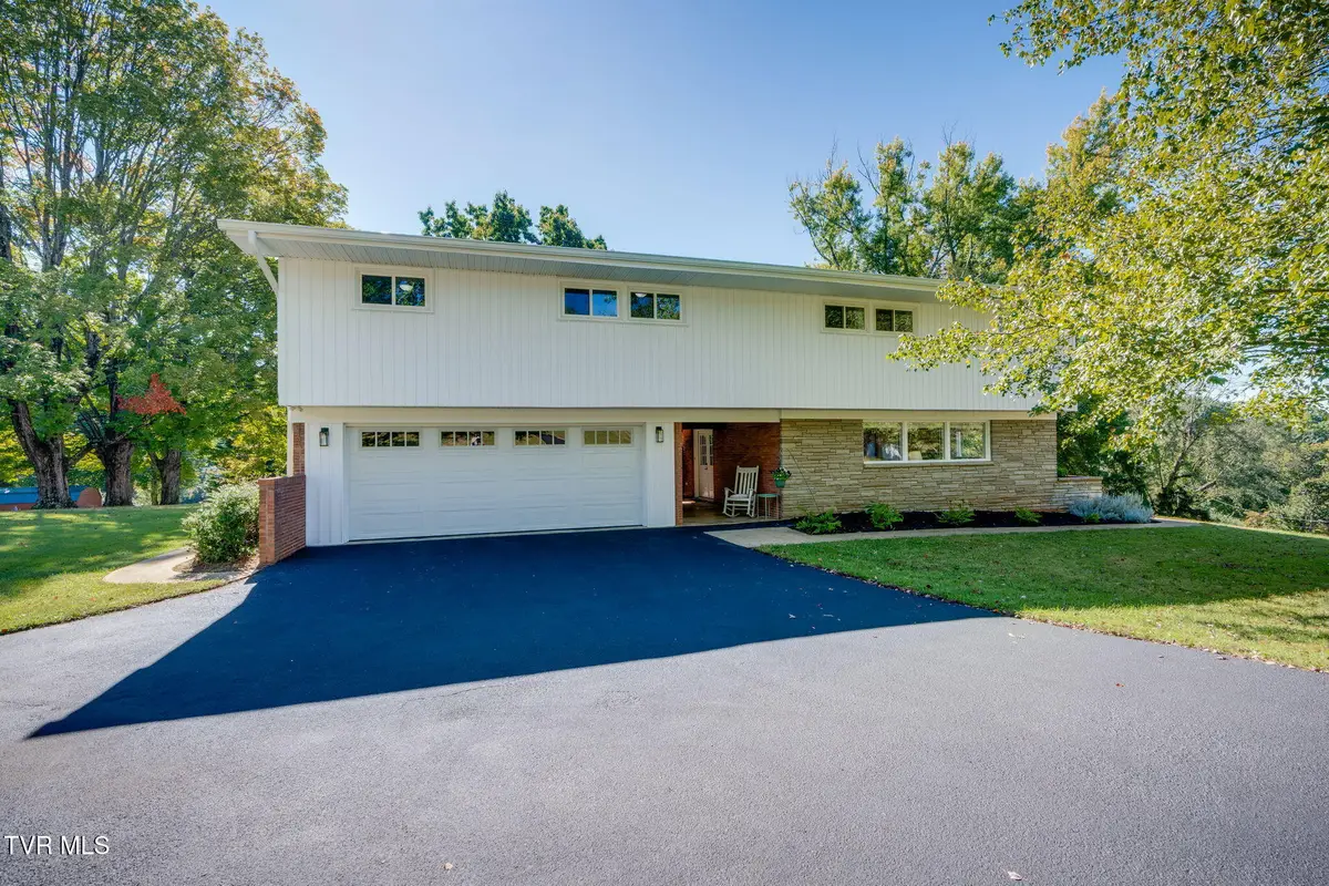 4517 Chickasaw Road, Kingsport, TN 37664 - #1