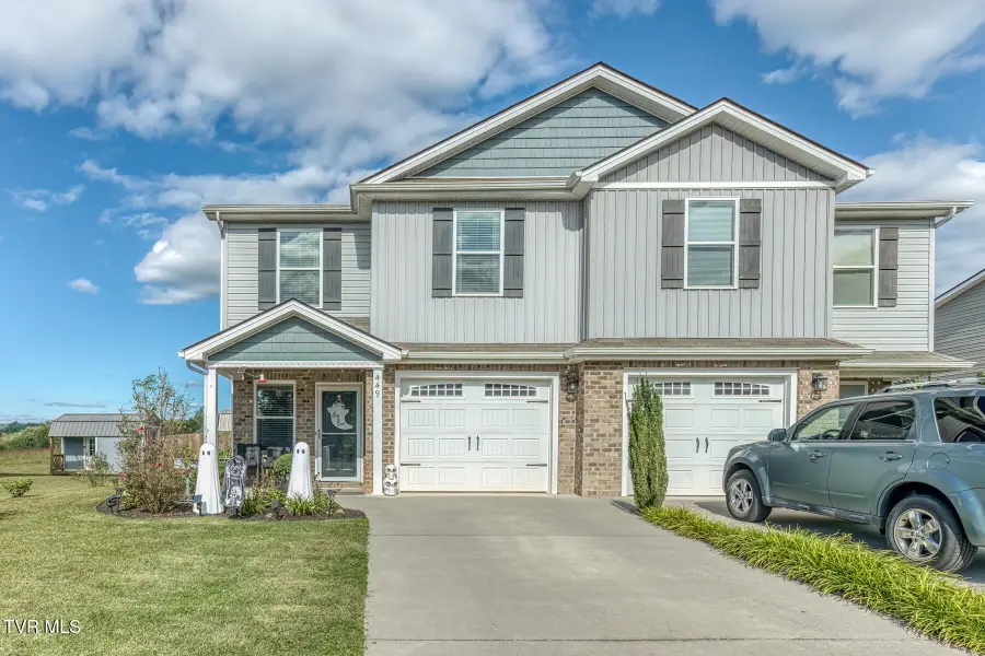 449 Manchester Place #449, Bristol, TN 37620 - #2