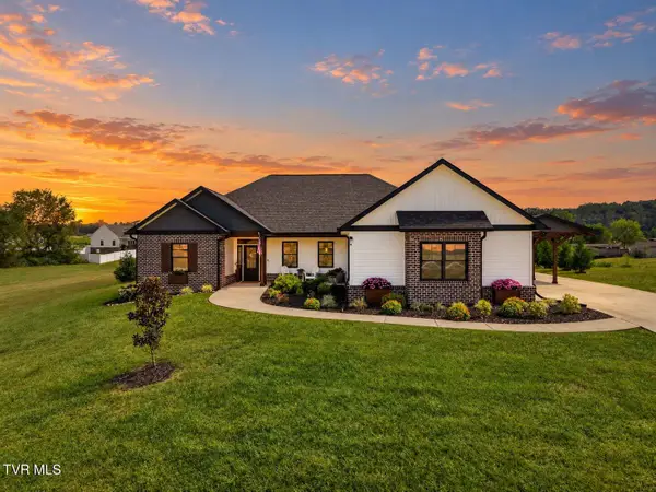 551 Pleasant Valley Road, Jonesborough, TN 37659