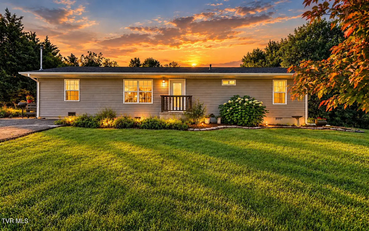 1006 Shamrock Drive, Jonesborough, TN 37659 - #1