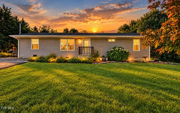 1006 Shamrock Drive, Jonesborough, TN 37659