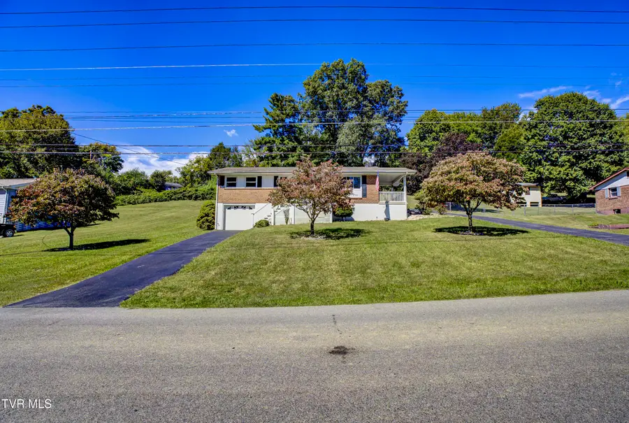 432 Wyandotte Road, Bristol, VA 24201 - #3