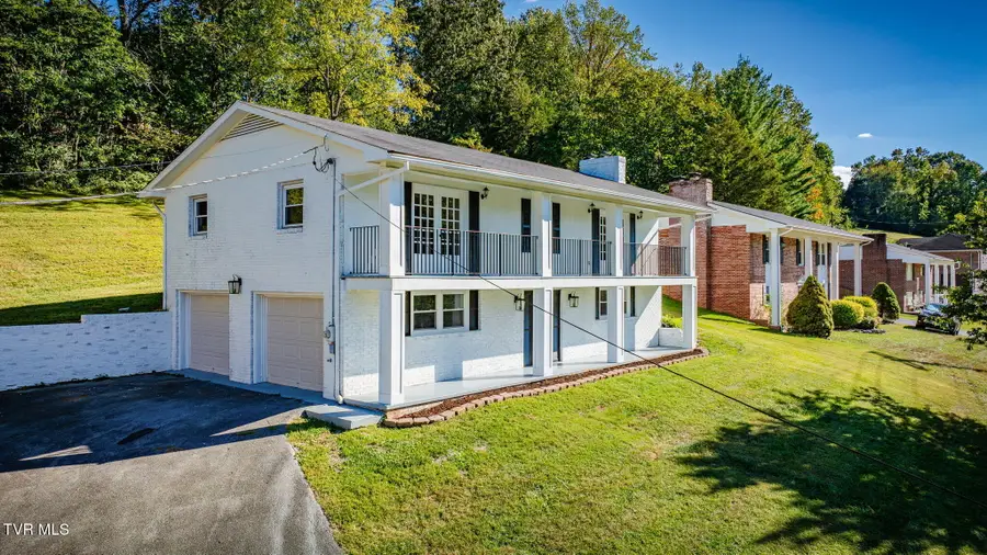 313 Summerville Road, Kingsport, TN 37663 - #2