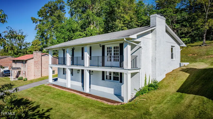 313 Summerville Road, Kingsport, TN 37663 - #3