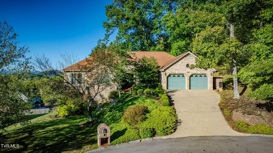 109 White Hawk Way, Kingsport, TN 37663 - #2