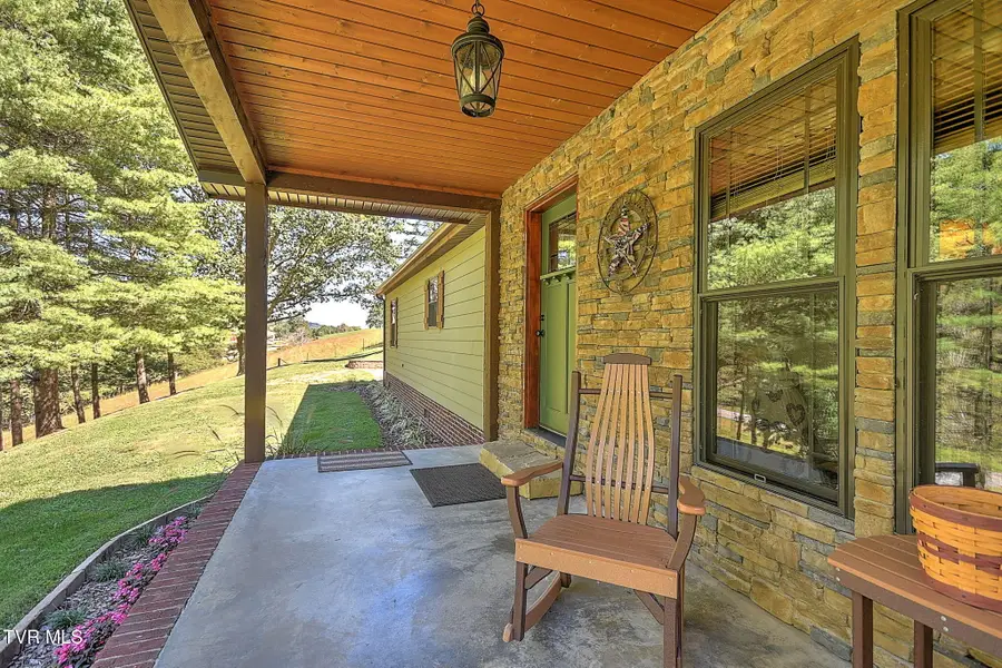 5256 Rich Valley Road, Bristol, VA 24202 - #3