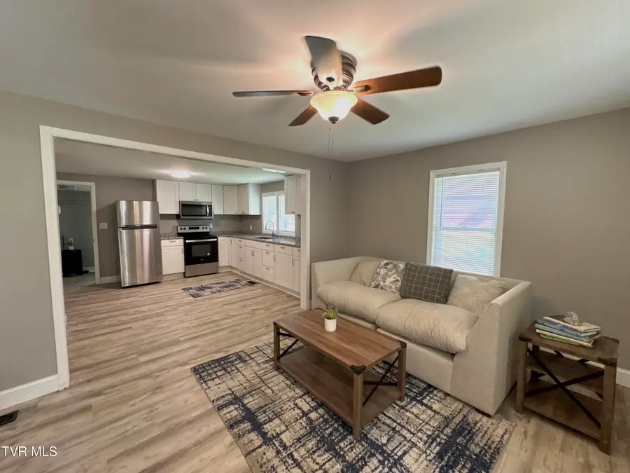 2823 Anderson Street, Bristol, TN 37620 - #2