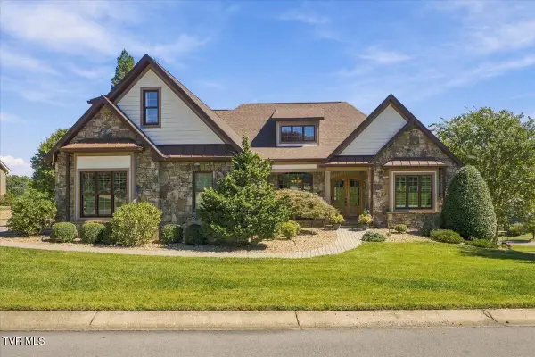 2760 Highland Glen Court, Johnson City, TN 37615