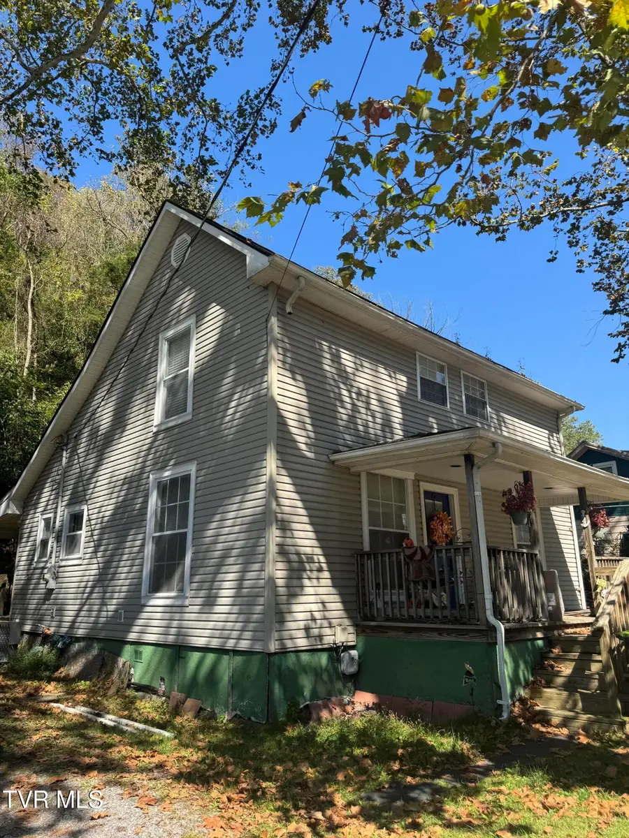 603 East Main Street, Saltville, VA 24370 - #2