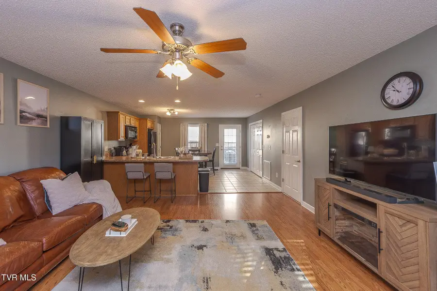 563 Boring Chapel Road #Apt 10, Johnson City, TN 37615 - #3