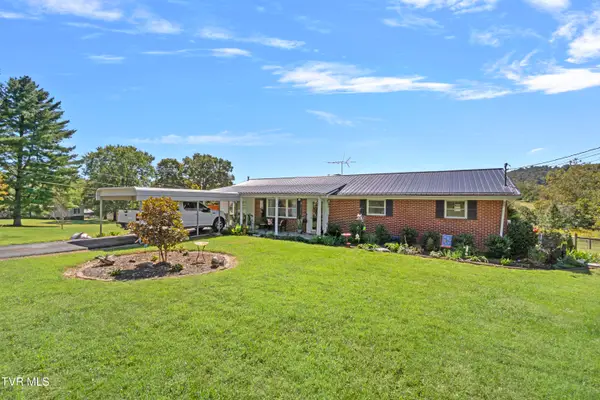 151 Stanley Valley Road, Rogersville, TN 37857