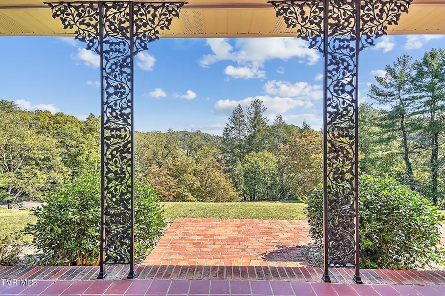 208 Sleepy Hollow Road, Bristol, TN 37620 - #3