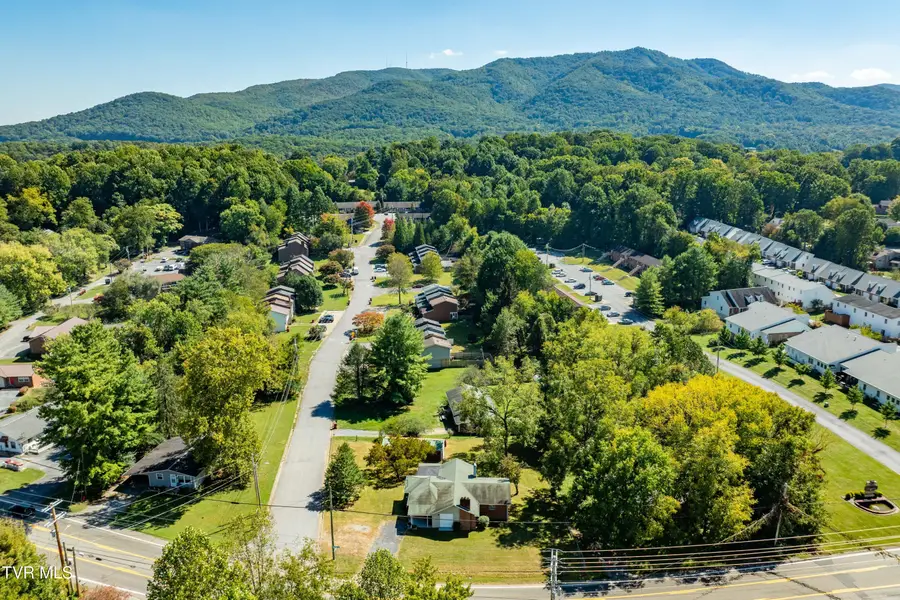 1601 Cherokee Road, Johnson City, TN 37604 - #3