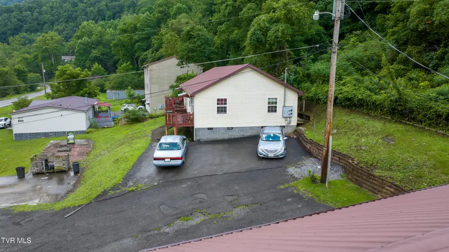 1053 Big Horn Drive, Grundy, VA 24614 - #2
