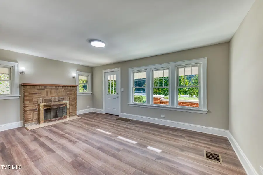 129 Dugger Hollow Road, Butler, TN 37640 - #2