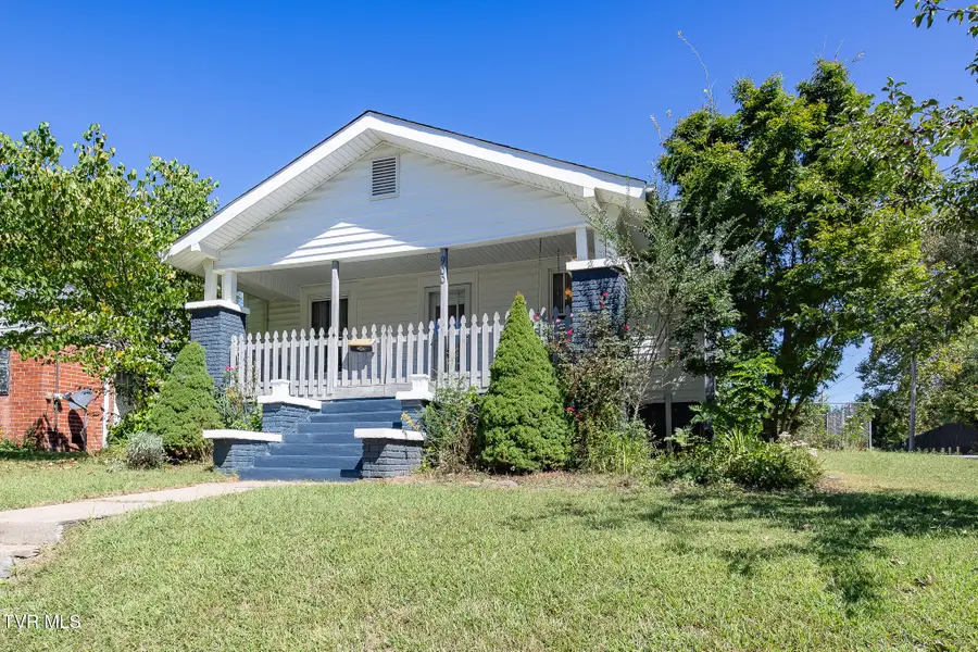 900 West Hillcrest Drive, Johnson City, TN 37604 - #2