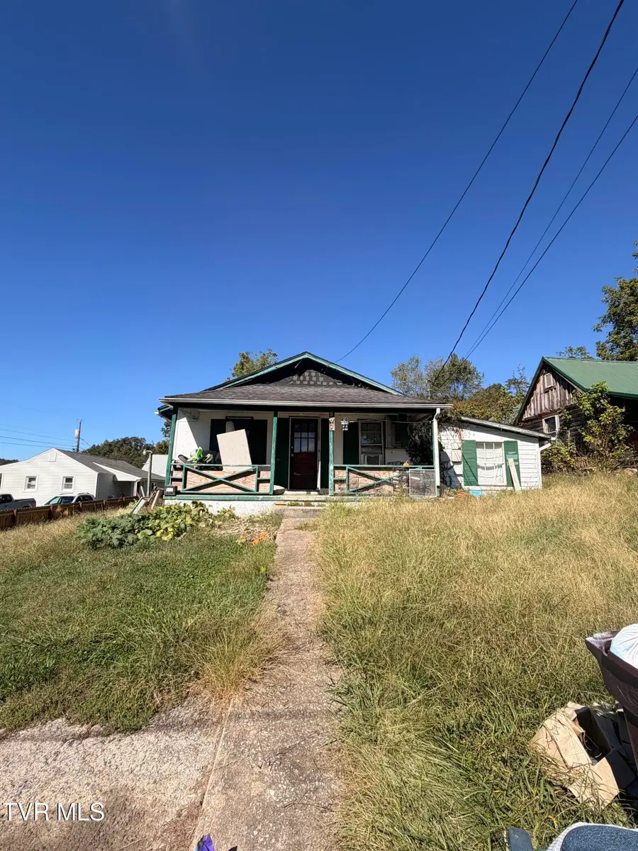 509 Campbells Pvt, Bristol, TN 37620 - #2