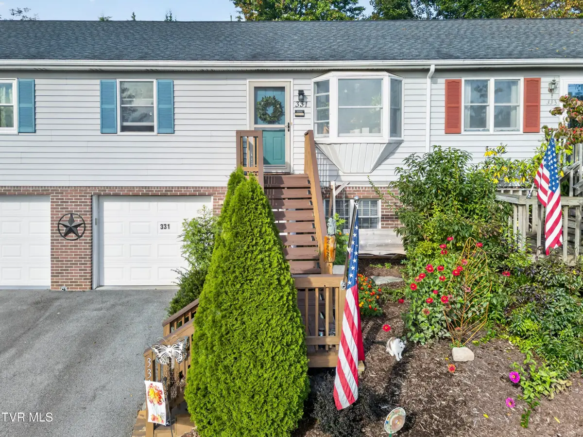 331 Edmond Drive #6, Abingdon, VA 24210 - #1