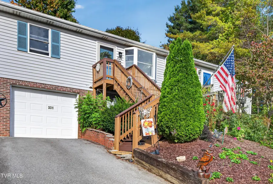 331 Edmond Drive #6, Abingdon, VA 24210 - #2