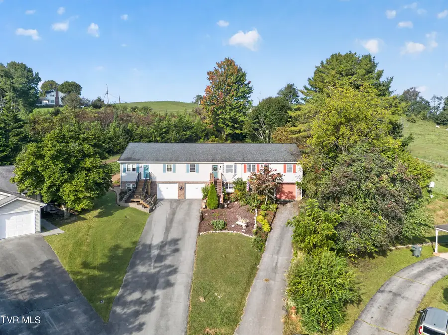 331 Edmond Drive #6, Abingdon, VA 24210 - #3