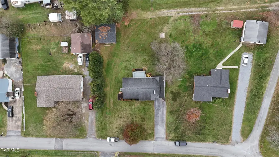 113 Briggs Street, Unicoi, TN 37692 - #3