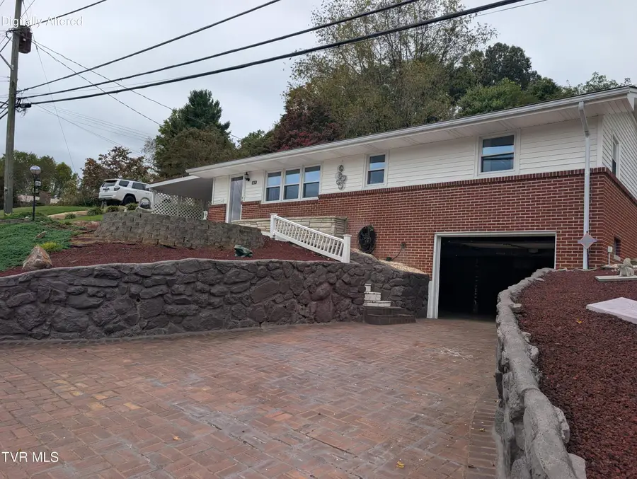 169 Charleston Street, Weber City, VA 24290 - #2