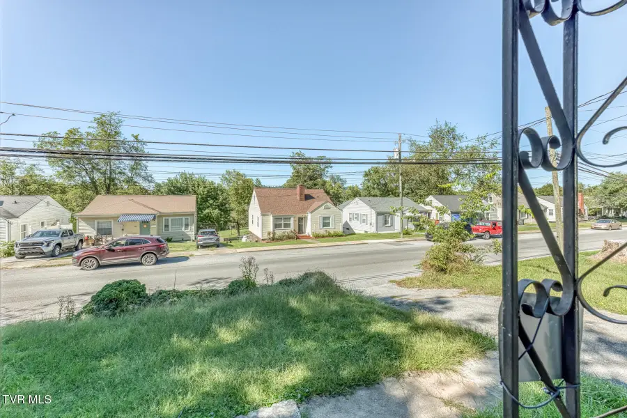2410 Broad Street, Bristol, TN 37620 - #3
