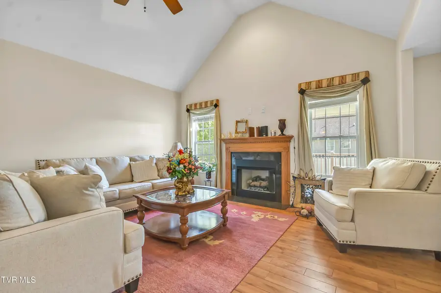 205 Blackwood Way, Johnson City, TN 37615 - #2