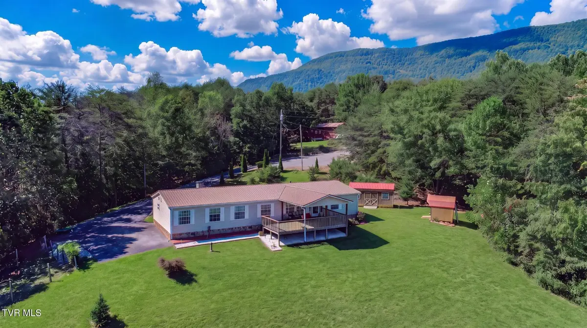 522 Under The Sun Road, Cosby, TN 37722 - #1