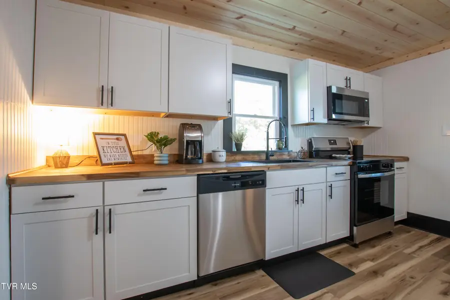 485 Vance Street, Bristol, VA 24201 - #2