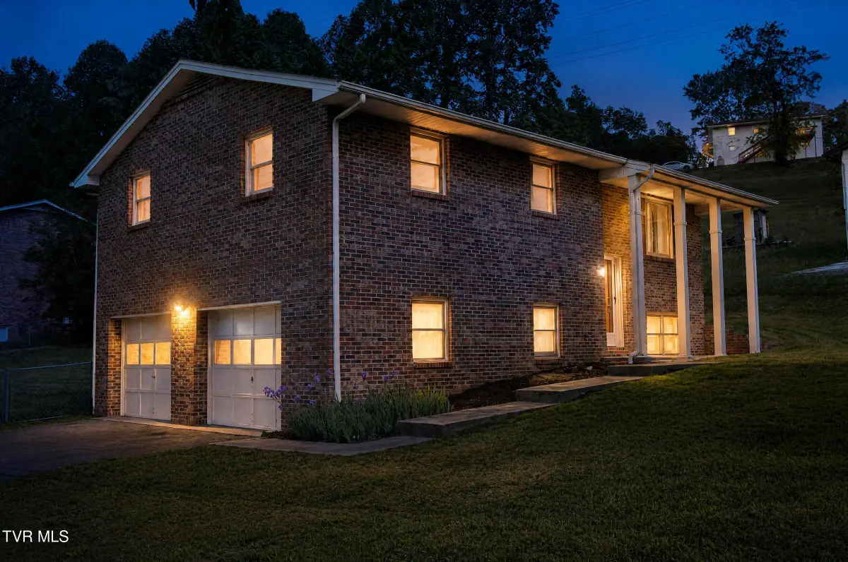 22234 Pinebrook Drive, Bristol, VA 24202 - #1