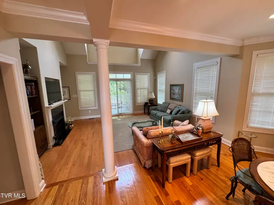 818 Guaranda Drive #Unit 802, Johnson City, TN 37604 - #3