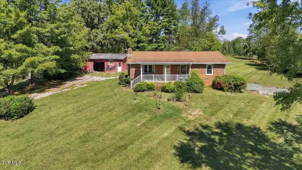 95 Barren Valley Road, Chuckey, TN 37641