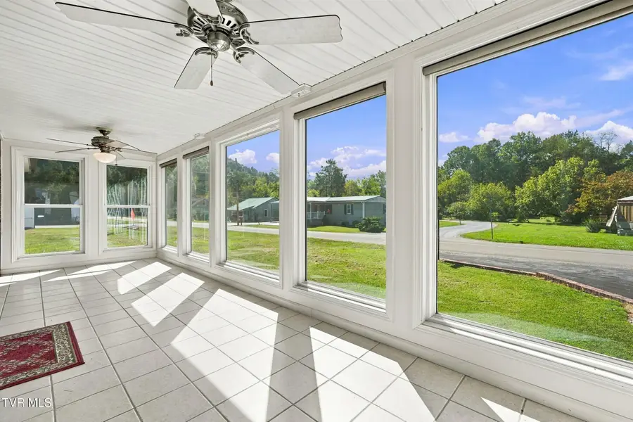 212 East 26th Street, Big Stone Gap, VA 24219 - #3