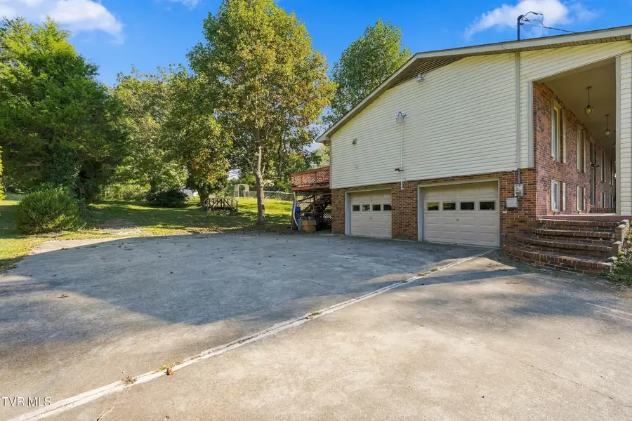 4718 Grassland Court, Kingsport, TN 37664 - #2