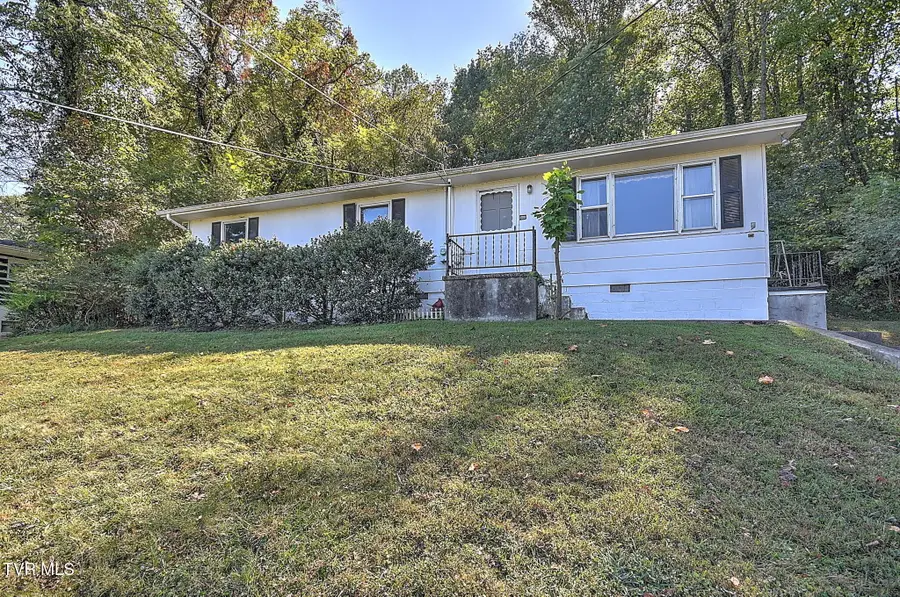 5907 Chestnut Ridge Road, Kingsport, TN 37664 - #2