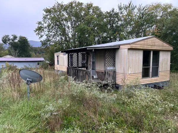 2818 East 5th Avenue, Big Stone Gap, VA 24219