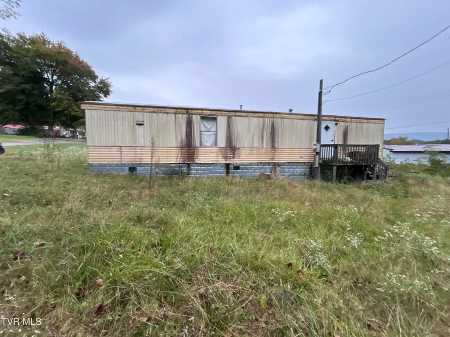 2818 East 5th Avenue, Big Stone Gap, VA 24219 - #3
