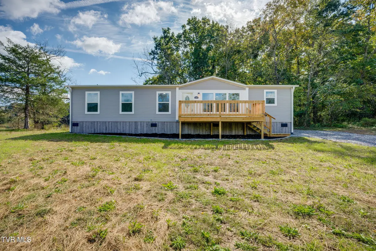 1225 East Stagecoach Road, Greeneville, TN 37743 - #1