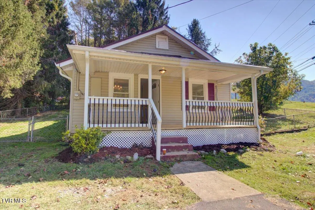 1529 Riverview Drive, Elizabethton, TN 37643 - #1