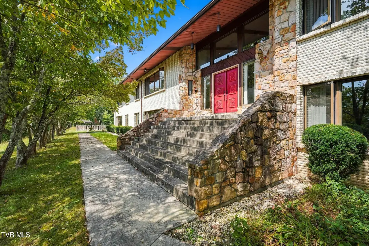 780 Cecil Street, Pennington Gap, VA 24277 - #1