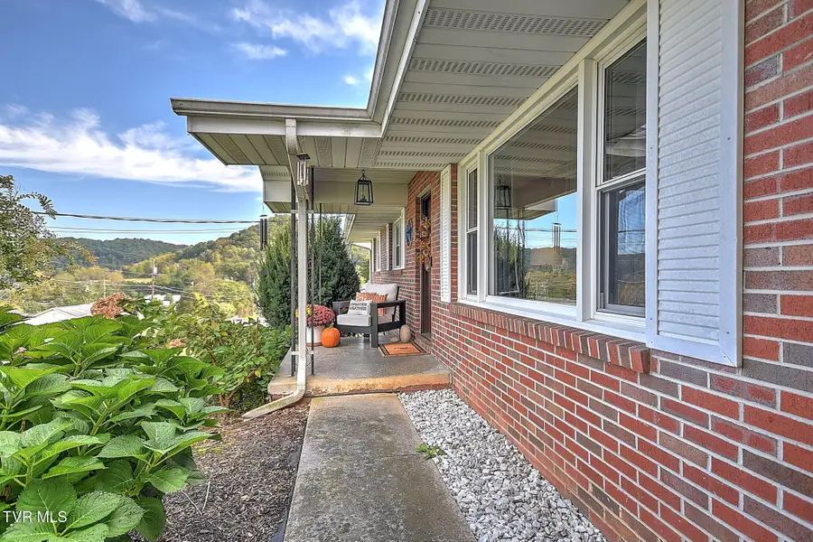 141 East Central, Bristol, TN 37620 - #2