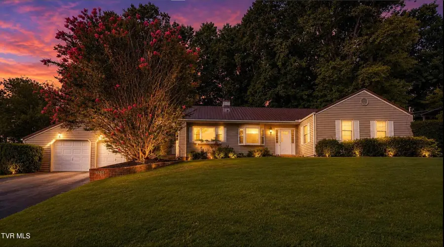 1711 Brentwood Drive, Greeneville, TN 37743 - #2