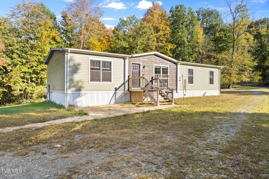 204 Renfro Road, Elizabethton, TN 37643 - #3